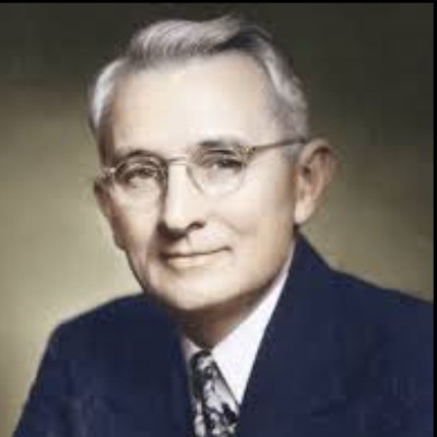 Dale Carnegie
