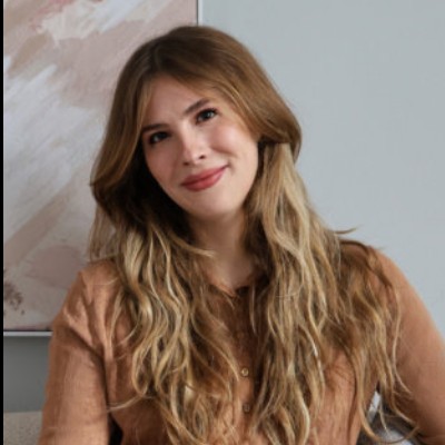 Emily Henry