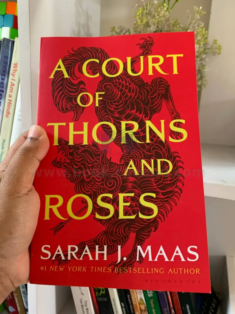 A Court of Thorns and Roses (Book 1)